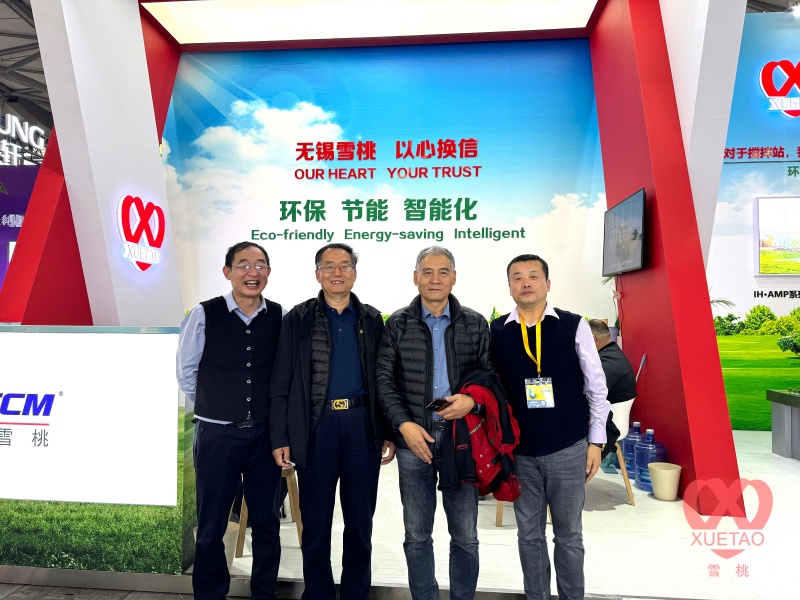 Wuxi Xuetuso MMXXIV Shanghai Bauma Pre se ferre primo die victoria