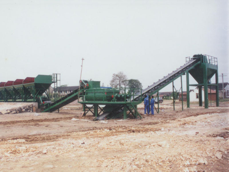 Quid sunt characteres WCB stabilized solo miscentes plant?